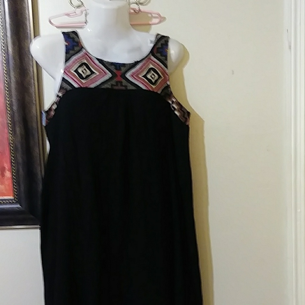 Dress - Picture 4 of 4